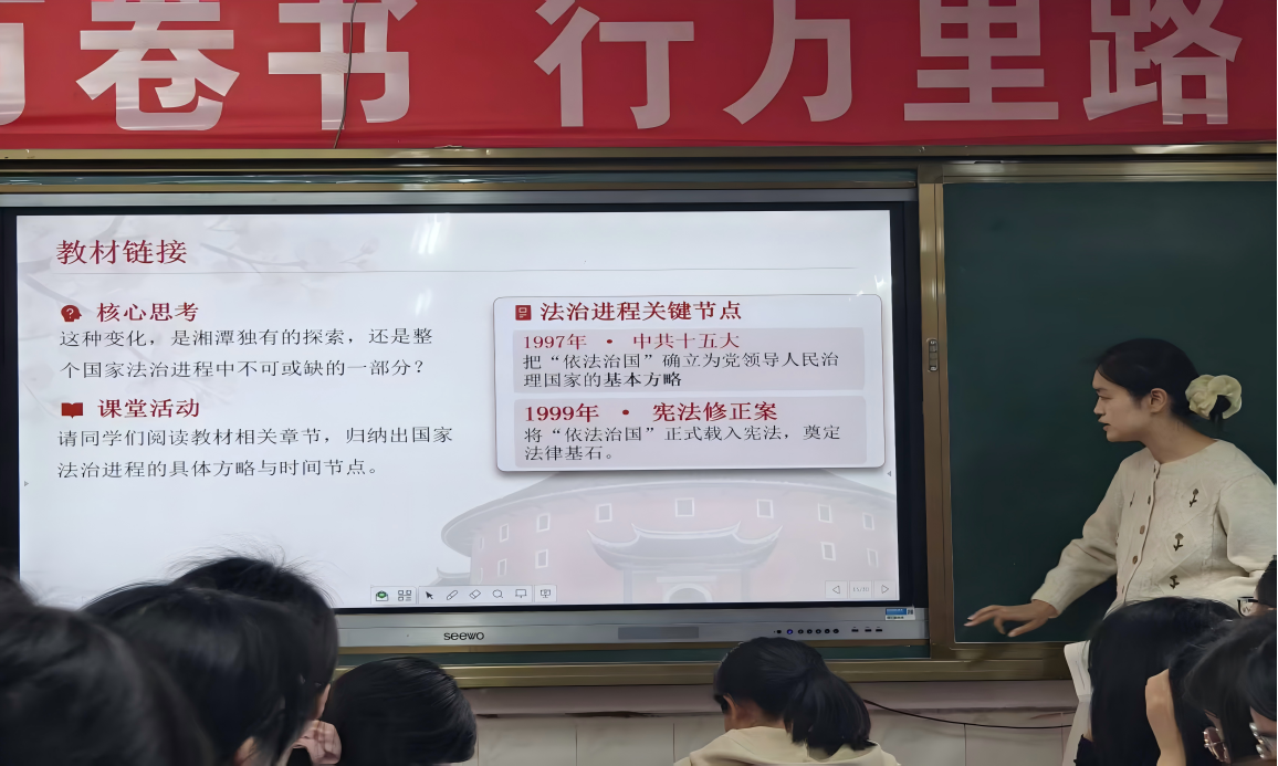9df176b32205497b954cb807db5b8cfb.png 9df176b32205497b954cb807db5b8cfb.png